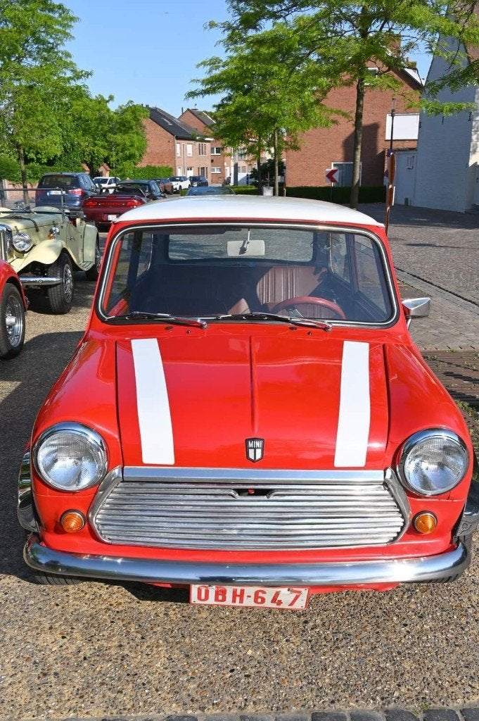Mini austin 1976, Autos, Rouge, Achat, Boîte manuelle, Diesel