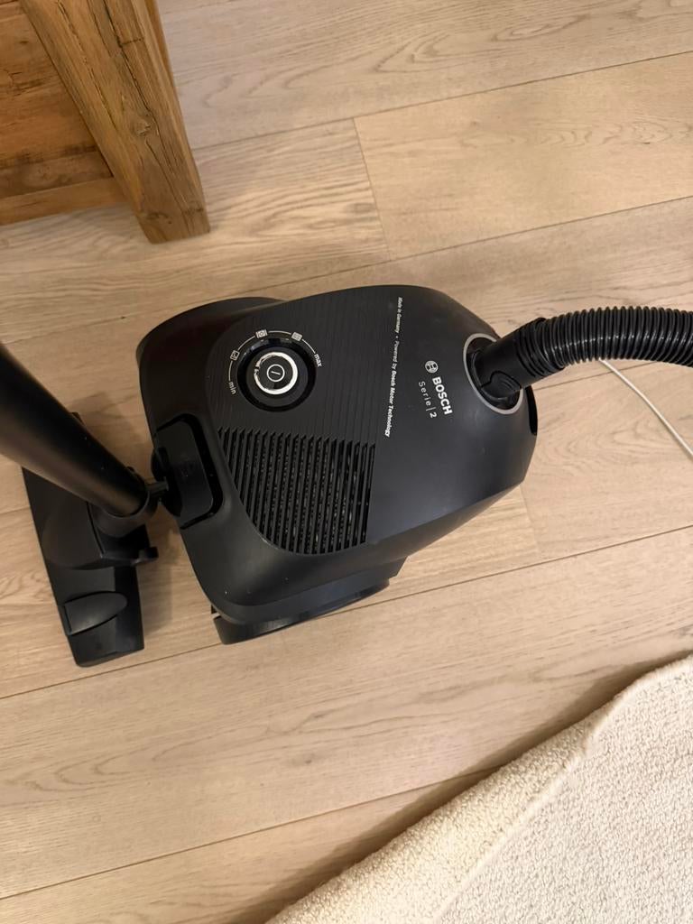 Aspirateur Bosch BGLS2BA1, Electroménager, Enlèvement, Utilisé, Aspirateur