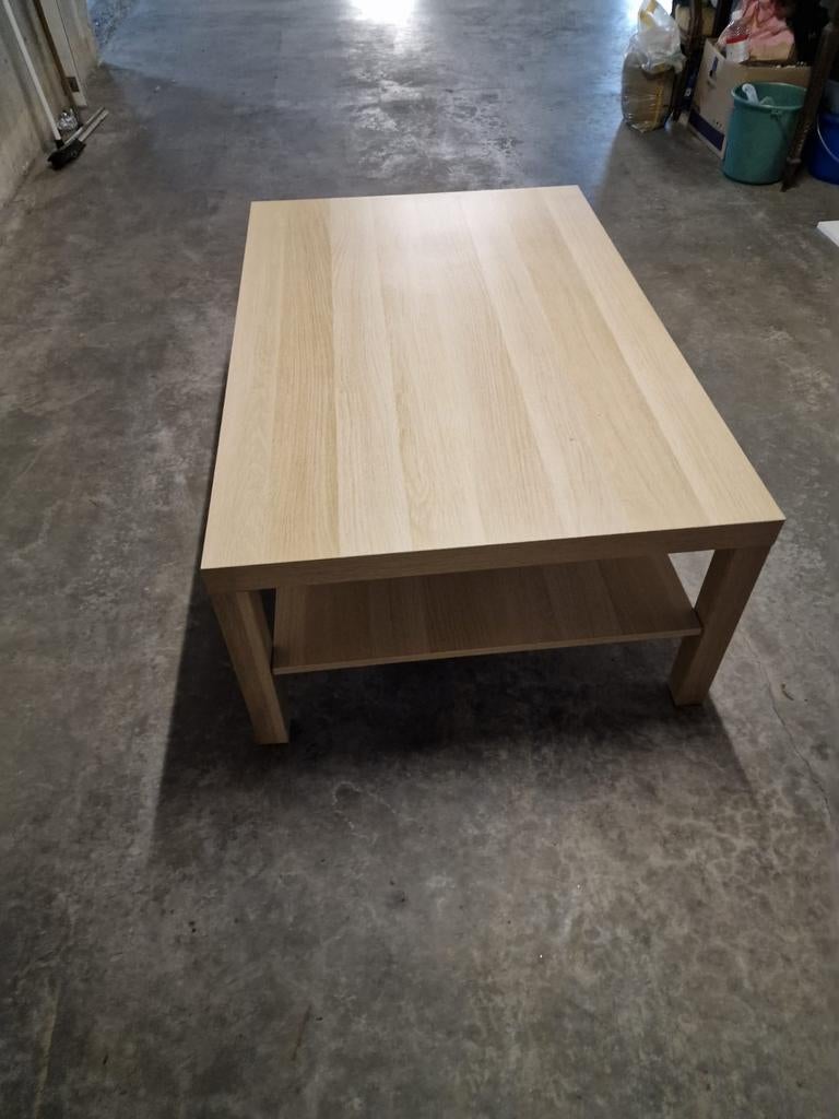 Table basse Ikea, Enlèvement