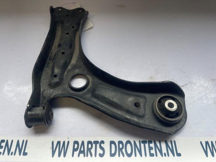 Bras de suspension avant gauche d'un Skoda Fabia, -, 3 mois de garantie, Utilisé, Skoda