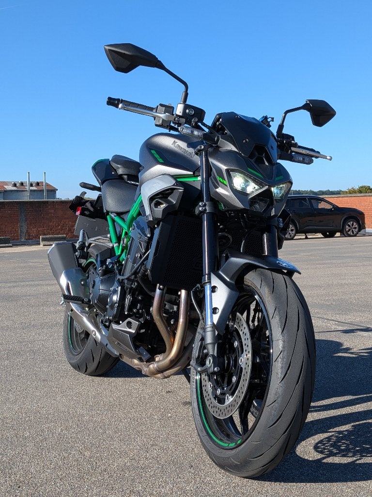 Kawasaki z900 uit 2025, Motoren, Occasion, 4 cilinders, Motorrijbewijs A, Traction Control
