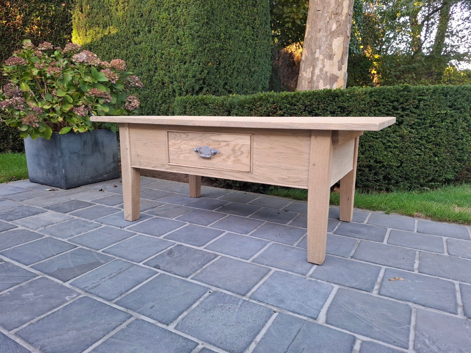 Table basse en chêne entièrement massif. Aérogommé. ., Maison & Meubles, Enlèvement ou Envoi