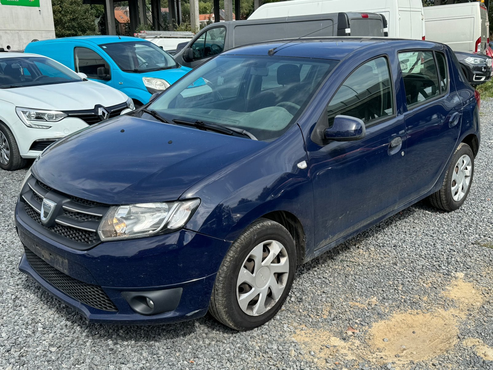 DACIA SANDERO, Autos, Euro 5, Ordinateur de bord, Entreprise, Boîte manuelle