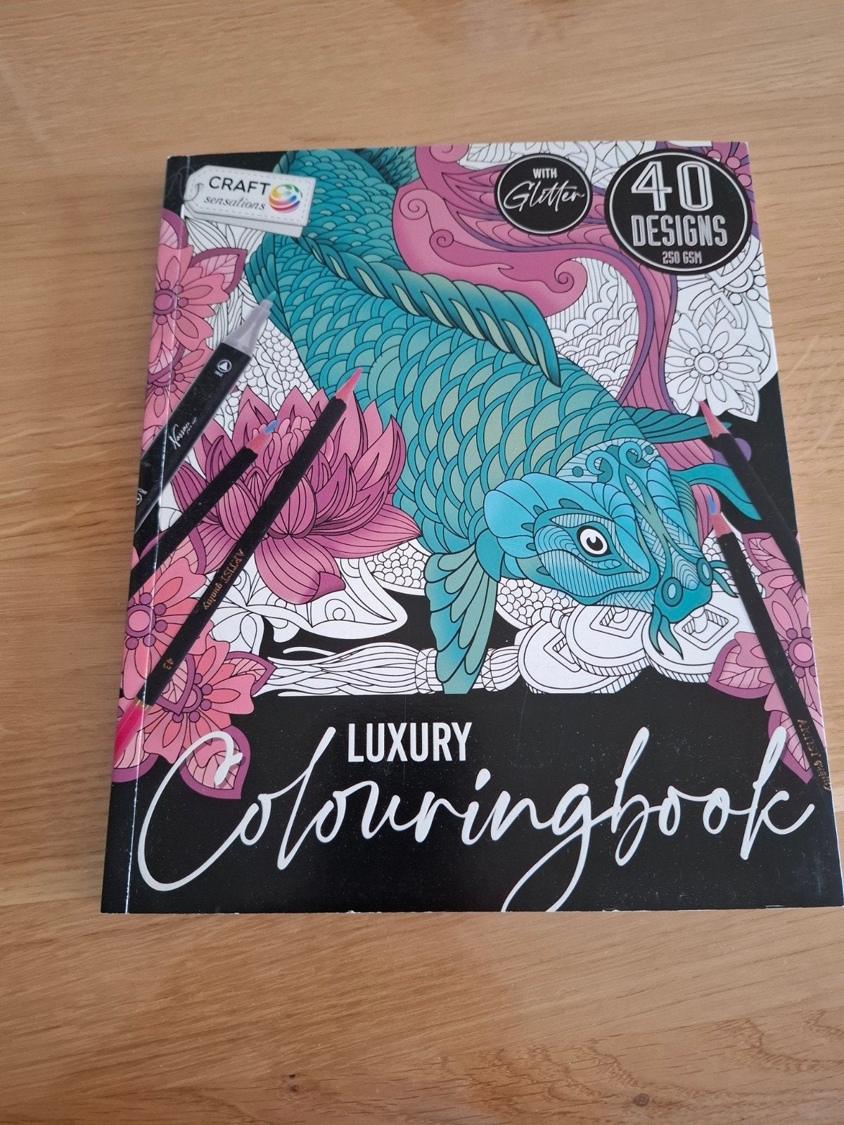 Luxury colouringbook, Boeken, Ophalen
