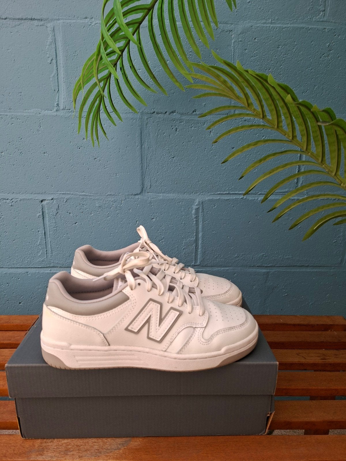 Paire de baskets sneakers New Balance basses, Enlèvement ou Envoi, New Balance, Comme neuf, Blanc