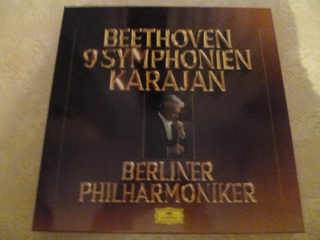 Lp's met boek, Ophalen of Verzenden