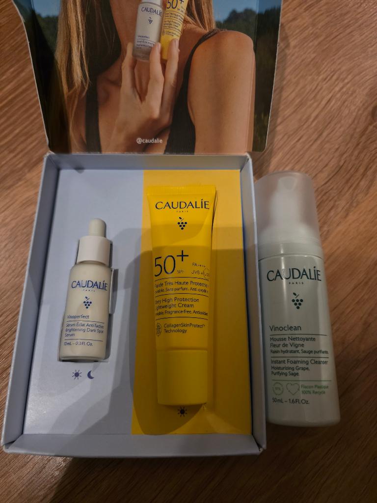 Caudalie set, Bijoux, Sacs & Beauté, Enlèvement ou Envoi, Neuf, Tout le visage, Soins