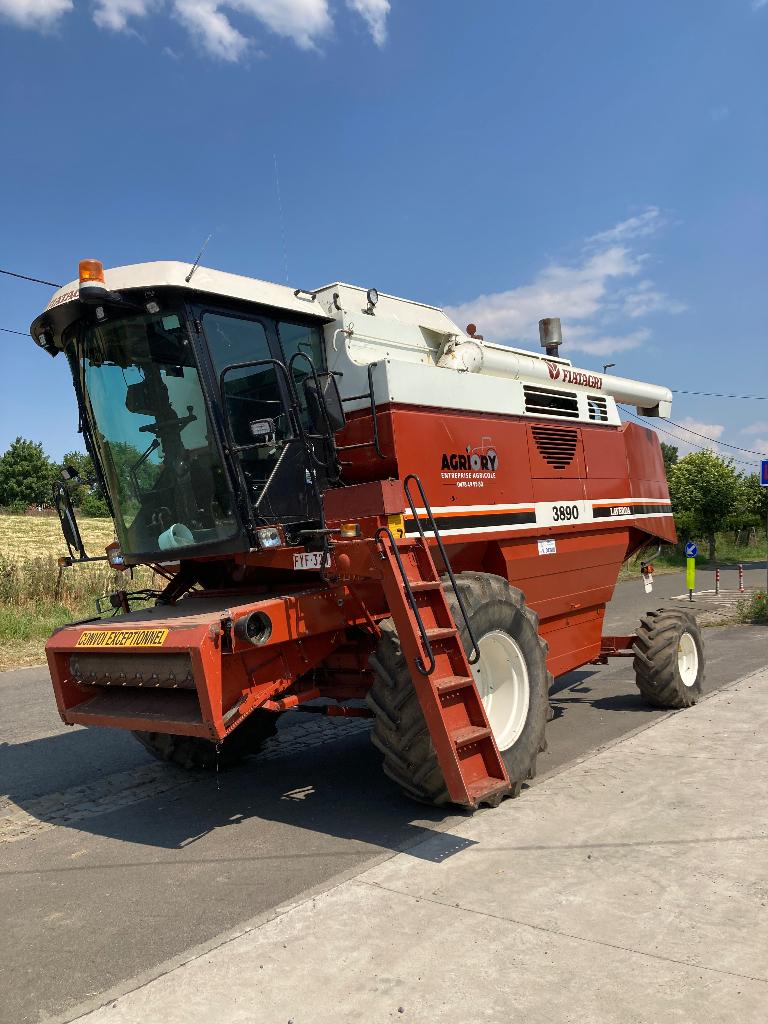 Moissoneuse Laverda, Enlèvement ou Envoi