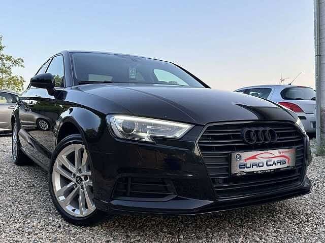 Audi A3 1.5 TFSI ACT Design S tronic, Auto's, Audi, 1498 cc, Bedrijf, https://public.car-pass.be/vhr/3686e96e-2053-42ec-9710-c003863ab849