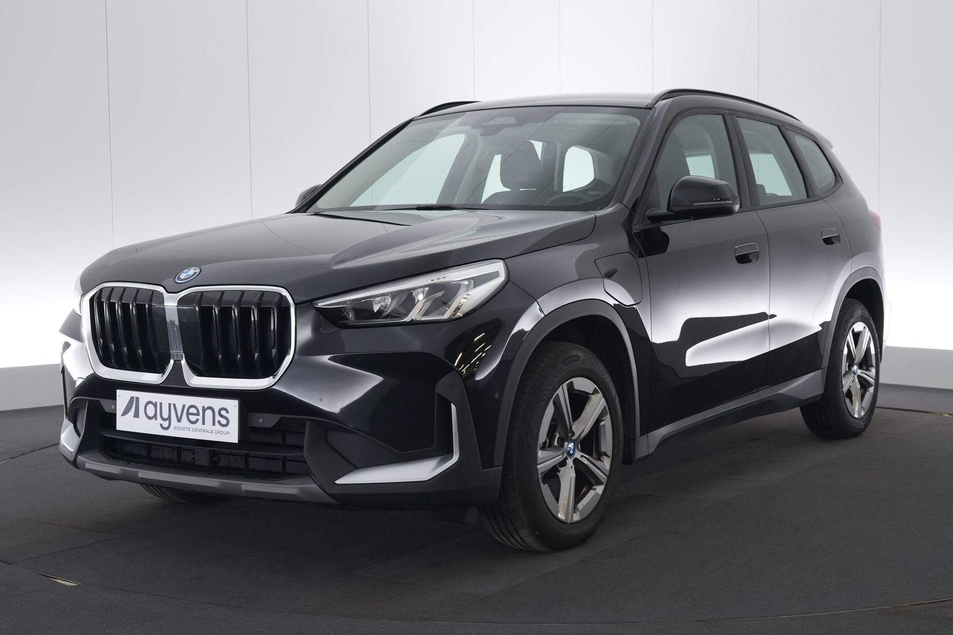 (2FGM999) BMW X1, Autos, Achat, Carnet d'entretien, Hybride rechargeable, 136 ch
