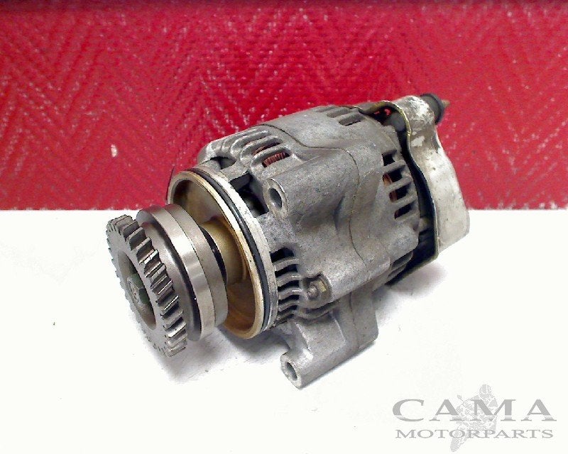 DYNAMO GSF 600 Bandit 2000-2004 (GSF600 MK2) (3140003F03), Dhr. S. di Majo, Gebruikt, Info@cama-motorparts.nl, P.J. Troelstraweg 8 8
3144 CX  MAASSLUIS, NL