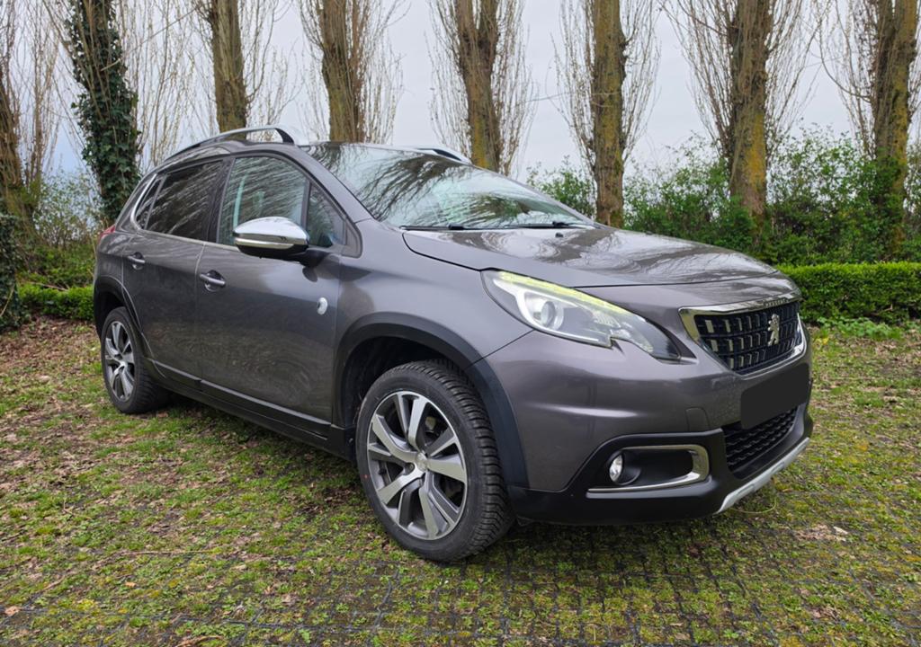 Peugeot 2008 Crossway Automaat 1.2i Benzine Slechts 97.000km, Autos, Peugeot, Cuir et Alcantara, Achat, Euro 6, Carnet d'entretien
