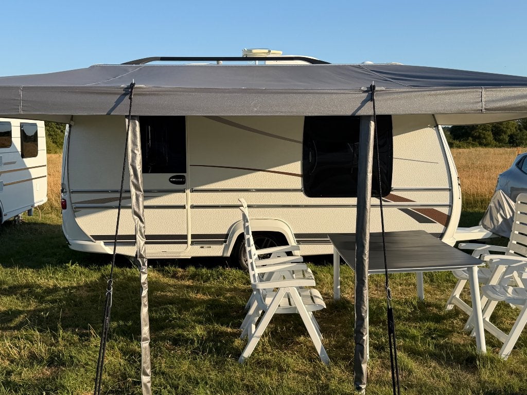 Caravane fendt 3m90, Caravanes & Camping, Caravanes, Particulier, jusqu'à 4, 1250 - 1500 kg, Siège standard, Fendt, Grand lit