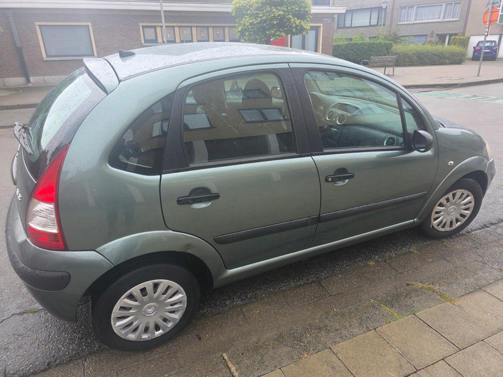 VERKOCHT SOLD VENDU, Auto's, Stof, Parkeersensor, Bedrijf, Handgeschakeld