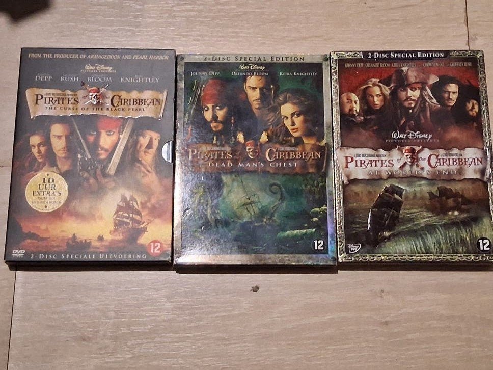 dvd´s Pirates of the caribbean 1, 2 en 3 op 3 2-disc-editie, Cd's en Dvd's, Engels, Nederlands, Ophalen of Verzenden, Zo goed als nieuw