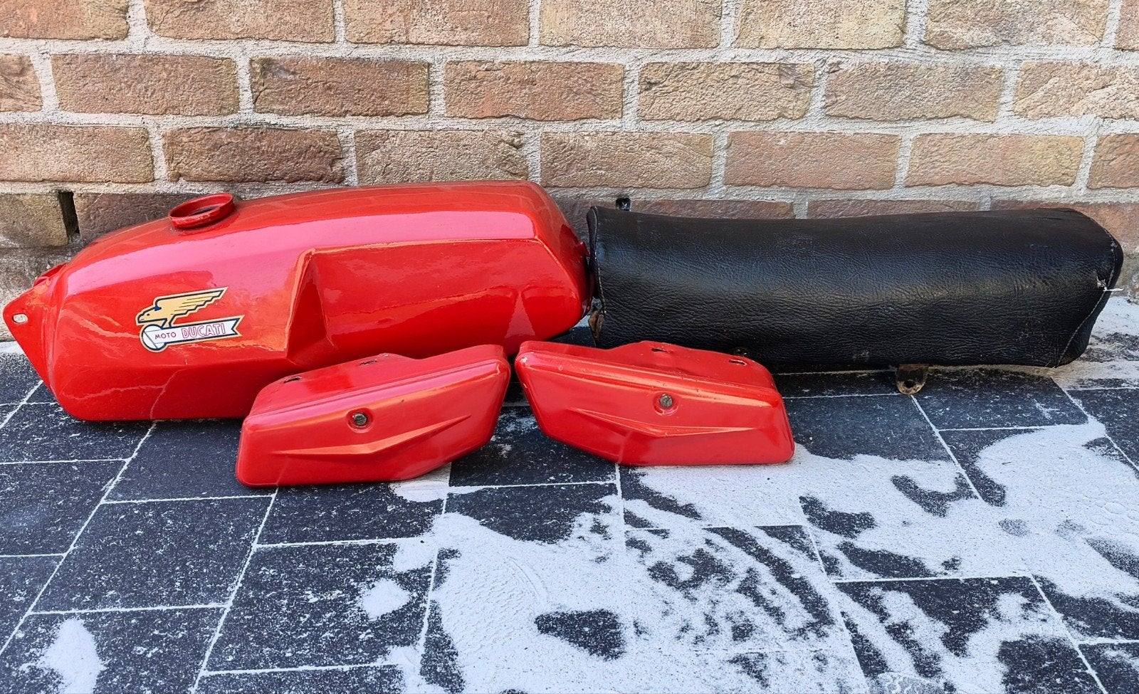 Kit Ducati 50SL/2A, Enlèvement ou Envoi, Utilisé, Réservoir, Autres marques
