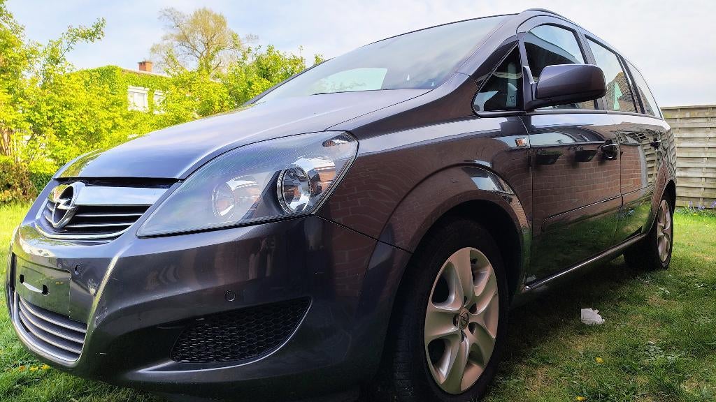 Open Zafira 7pl (export), Auto's, Opel, Particulier, Zafira, Benzine, Euro 5, Monovolume, 5 deurs, Handgeschakeld