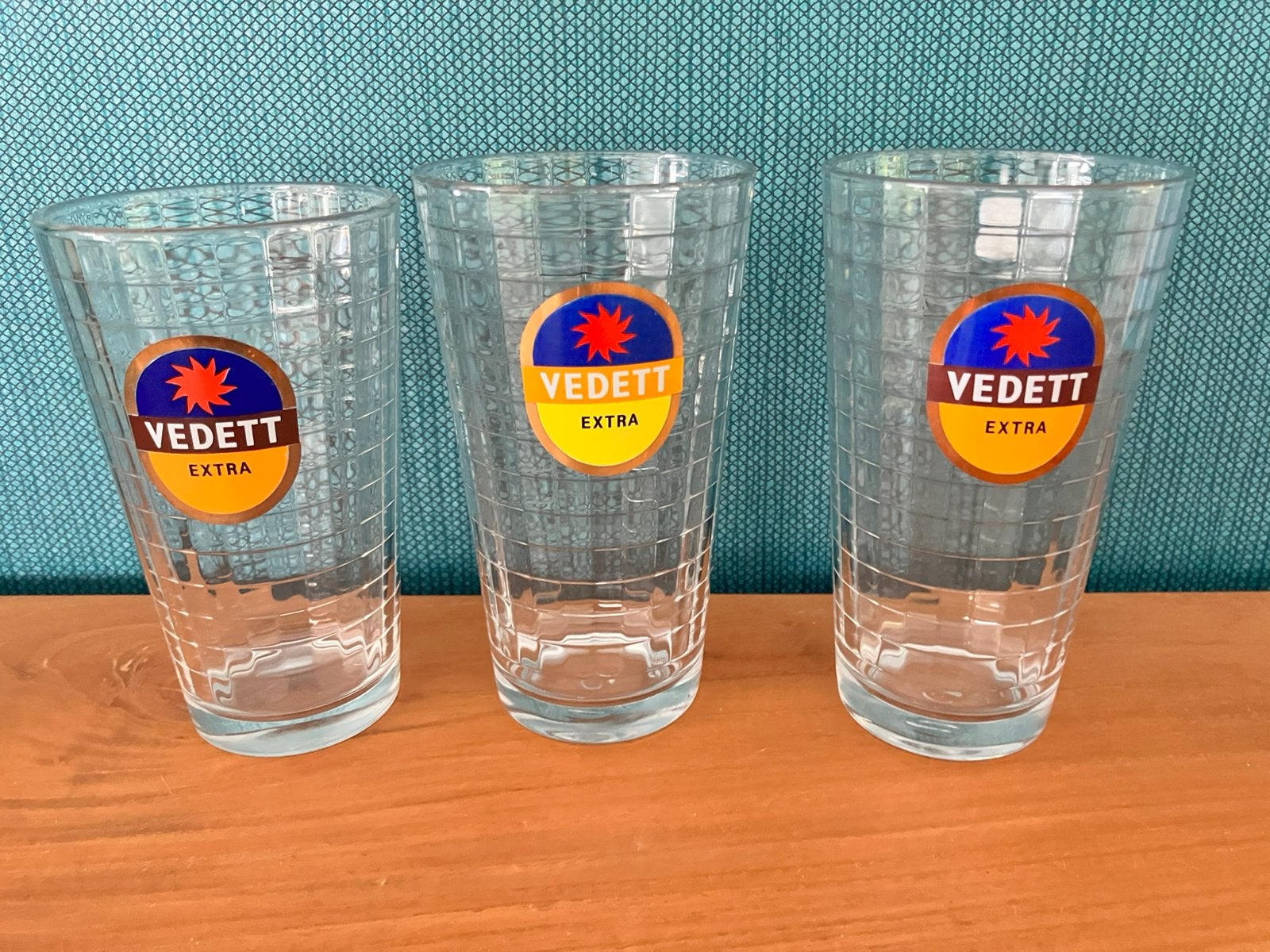 Set 3x Vedett mozaiek glazen, Ophalen of Verzenden, Zo goed als nieuw, Glas of Glazen, Overige merken