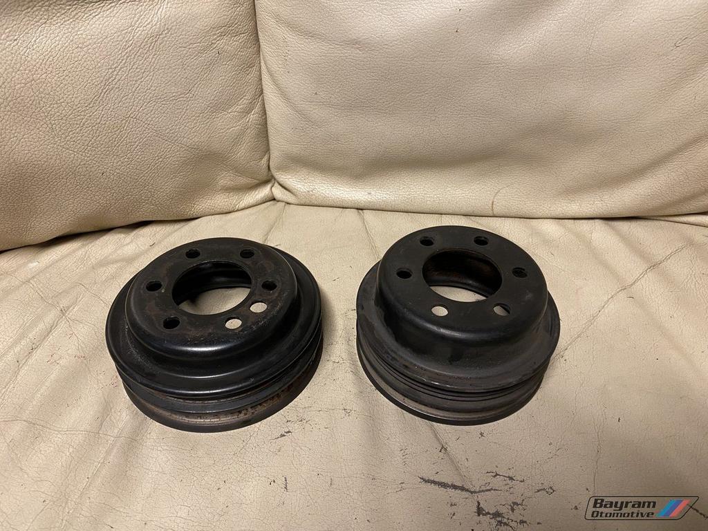 Bmw E30 poelie stuurbekrachtiging dubbel E34 E36 3-serie m40, Gebruikt, -, -, Ophalen of Verzenden