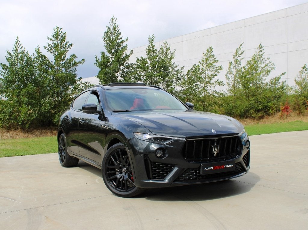 ✅Maserati Levante GT line Hybride * Panorama dak * 360camera, Auto's, Maserati, Automaat, Euro 6, 4 cilinders, Leder en Stof