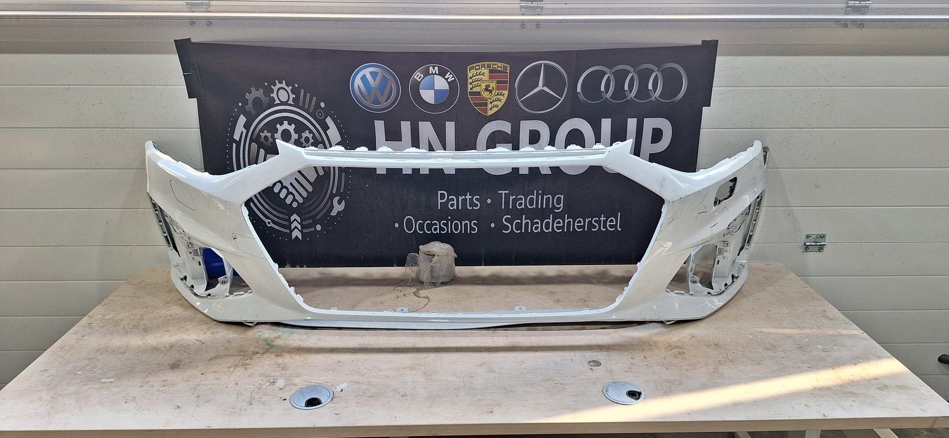 Audi A4 B9 S-Line voorbumper, -, Audi, Utilisé, -