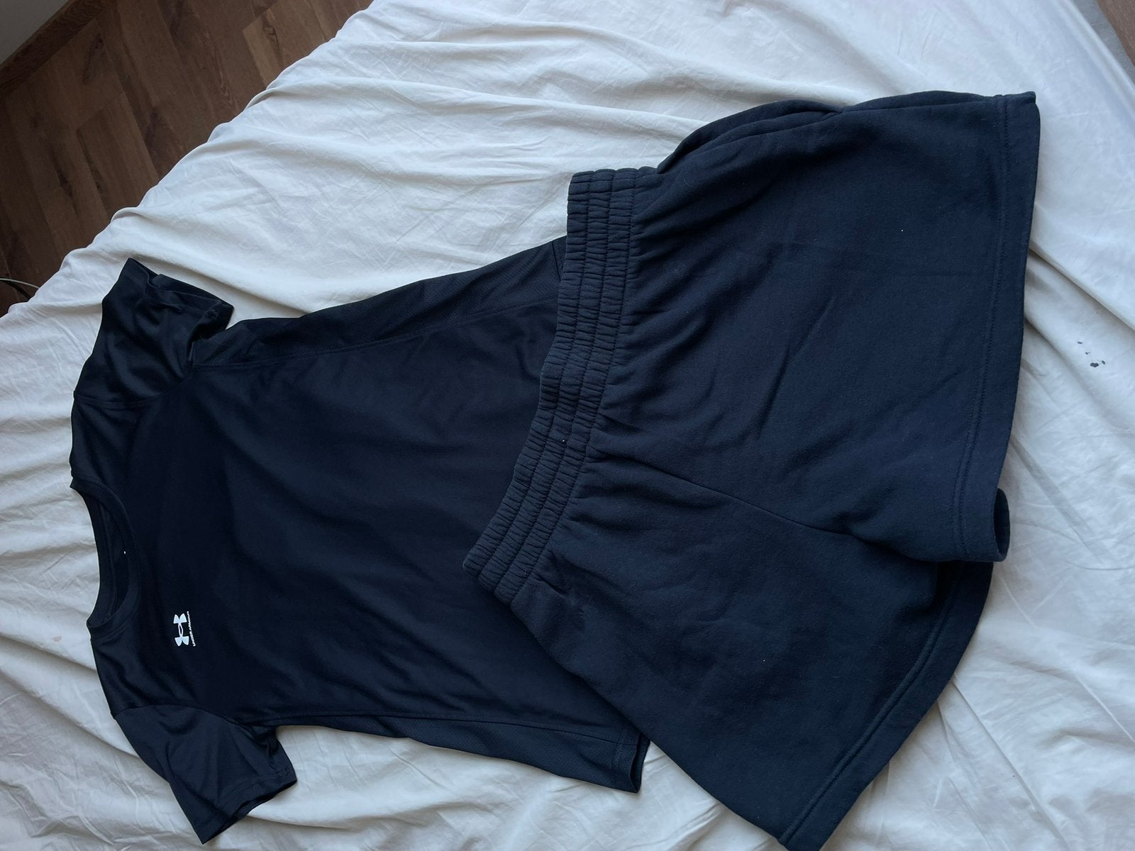 Under Armour Set, Kleding | Dames, Sportkleding, Ophalen of Verzenden, Zo goed als nieuw, Zwart