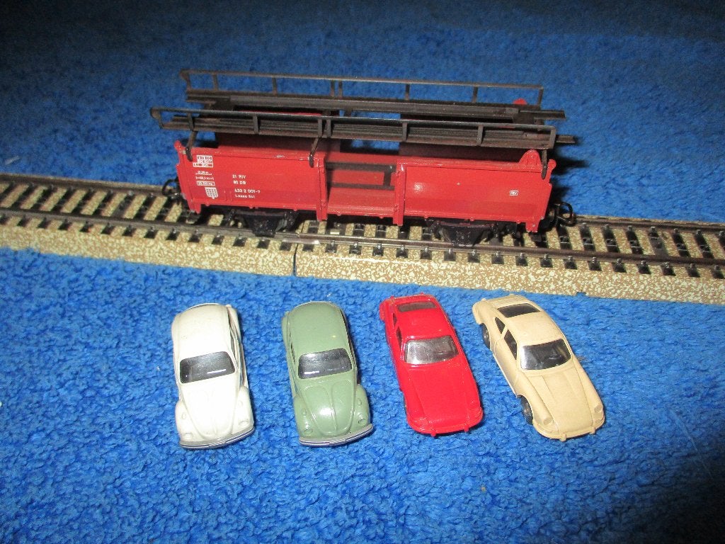 Marklin 4613 avec 2 Porsches et 2 VW, Enlèvement ou Envoi, Utilisé, Wagon, Märklin