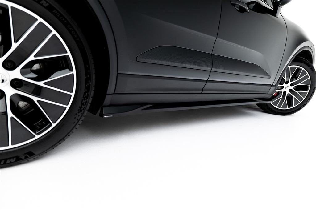 Maxton Design Porsche Macan EV Electric Side Skirts Diffuser, Envoi