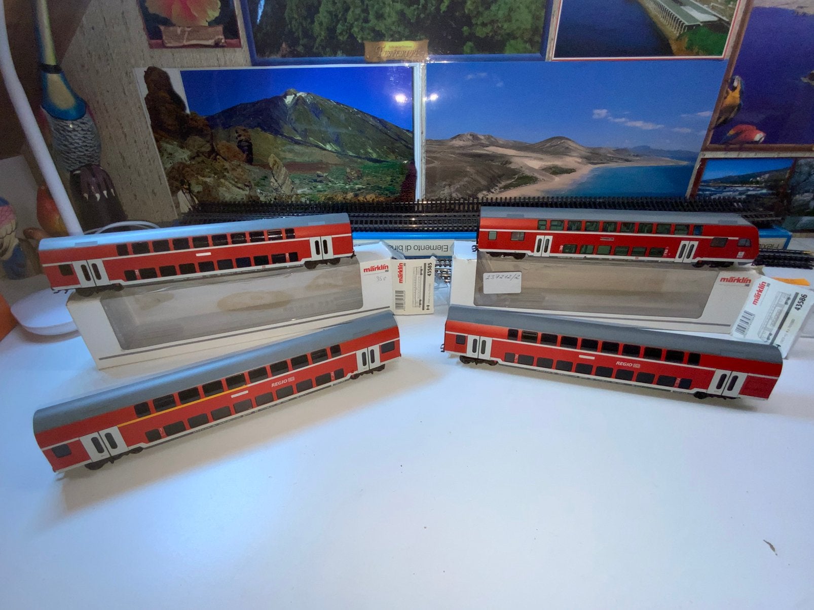 LOT DE 4 VOITURES A 2 NIVEAUX DB REGIO MARKLIN AVEC 2 BOITES, Enlèvement ou Envoi, Courant alternatif, Rails, Comme neuf