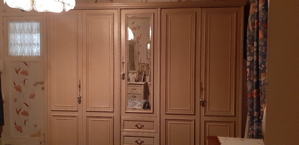 Garde-robe + commode + chevets, Enlèvement, Comme neuf