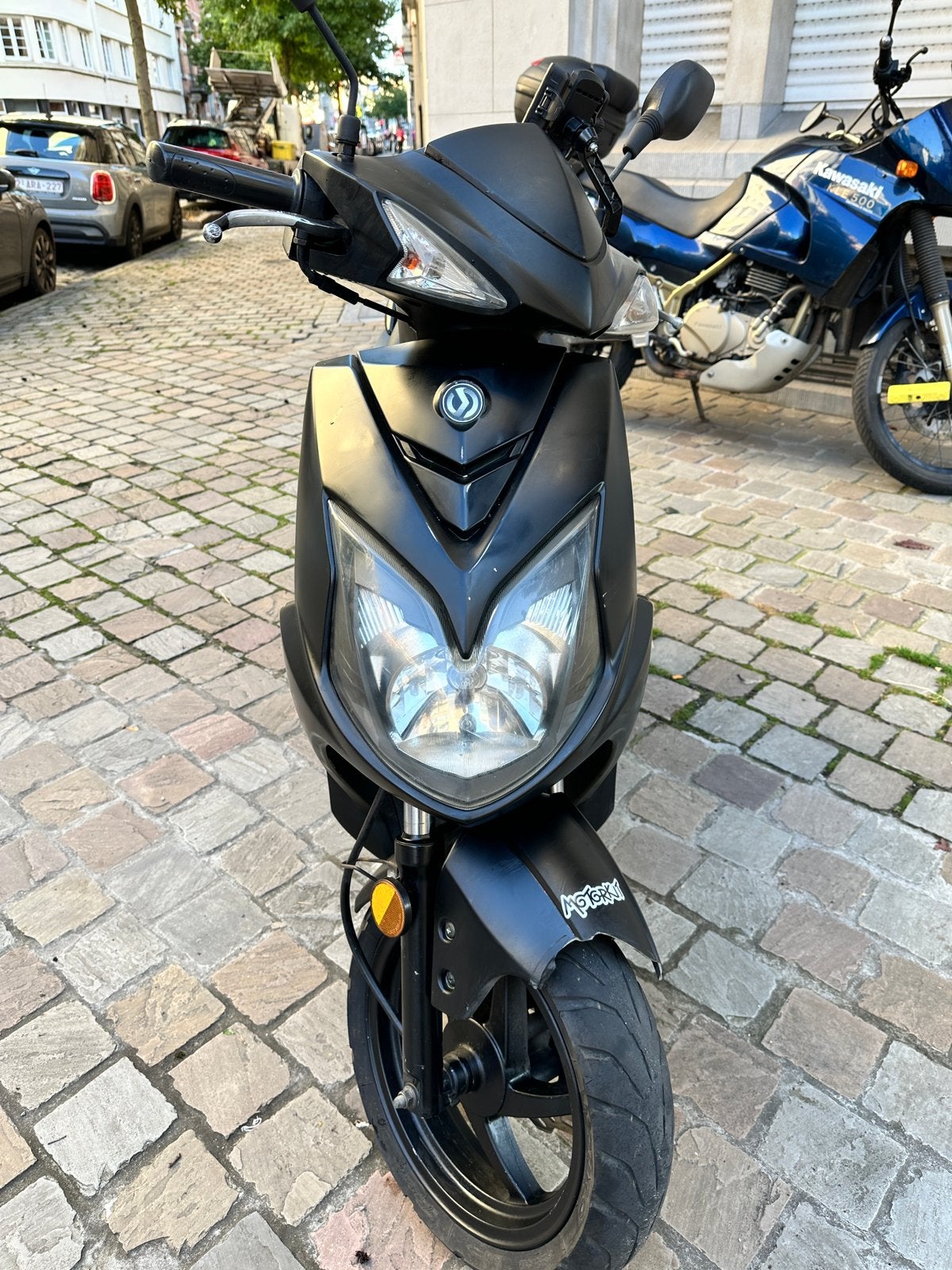 Je vends mon scooter SYM Jet 4, 49cc, Autres modèles, Enlèvement ou Envoi, 49 cm³, Comme neuf