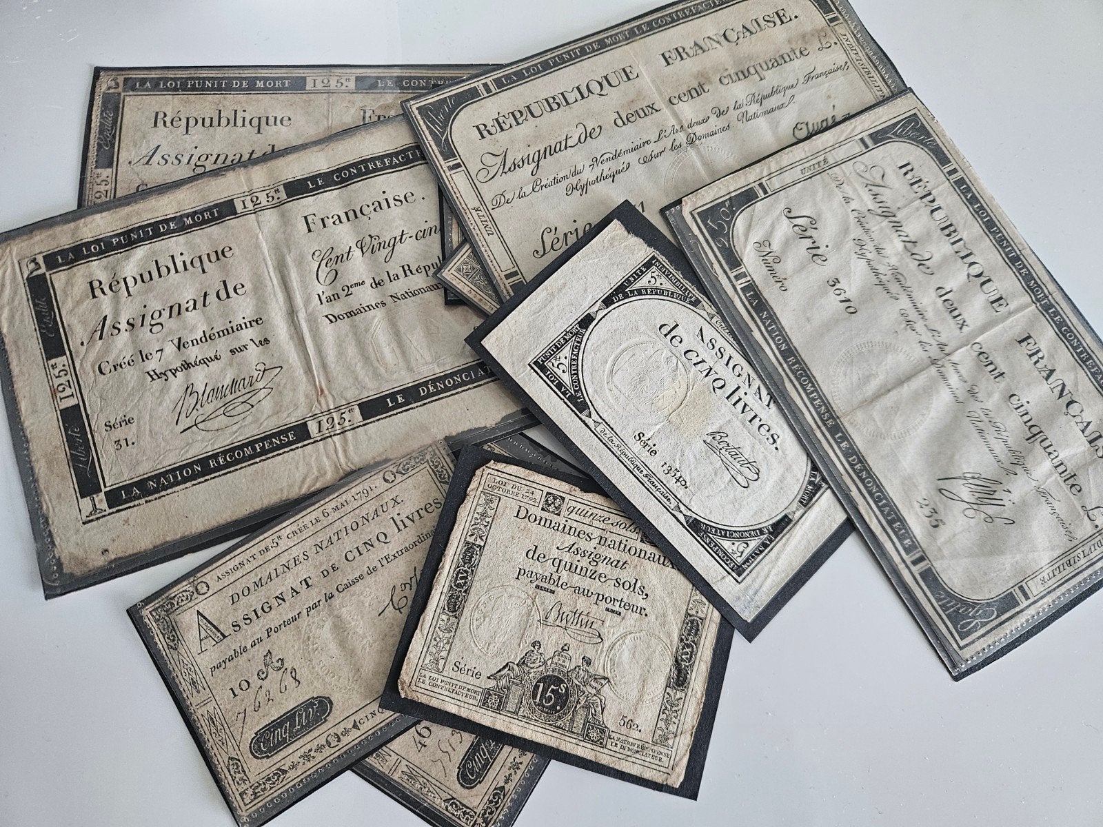 Oude Franse assignaten 18de eeuw, Ophalen of Verzenden