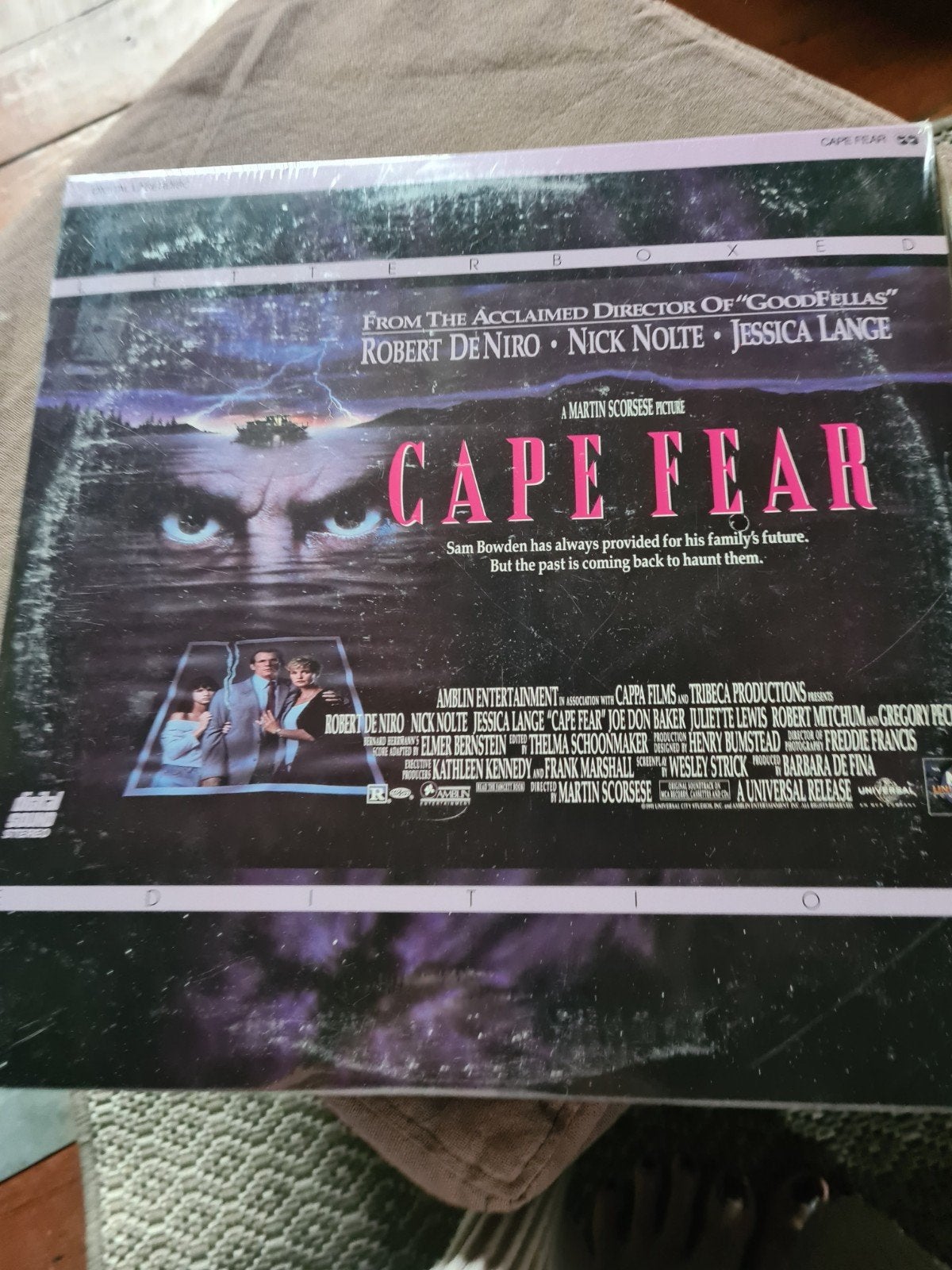 Cape fear film( Les nerfs à vifs), Enlèvement ou Envoi