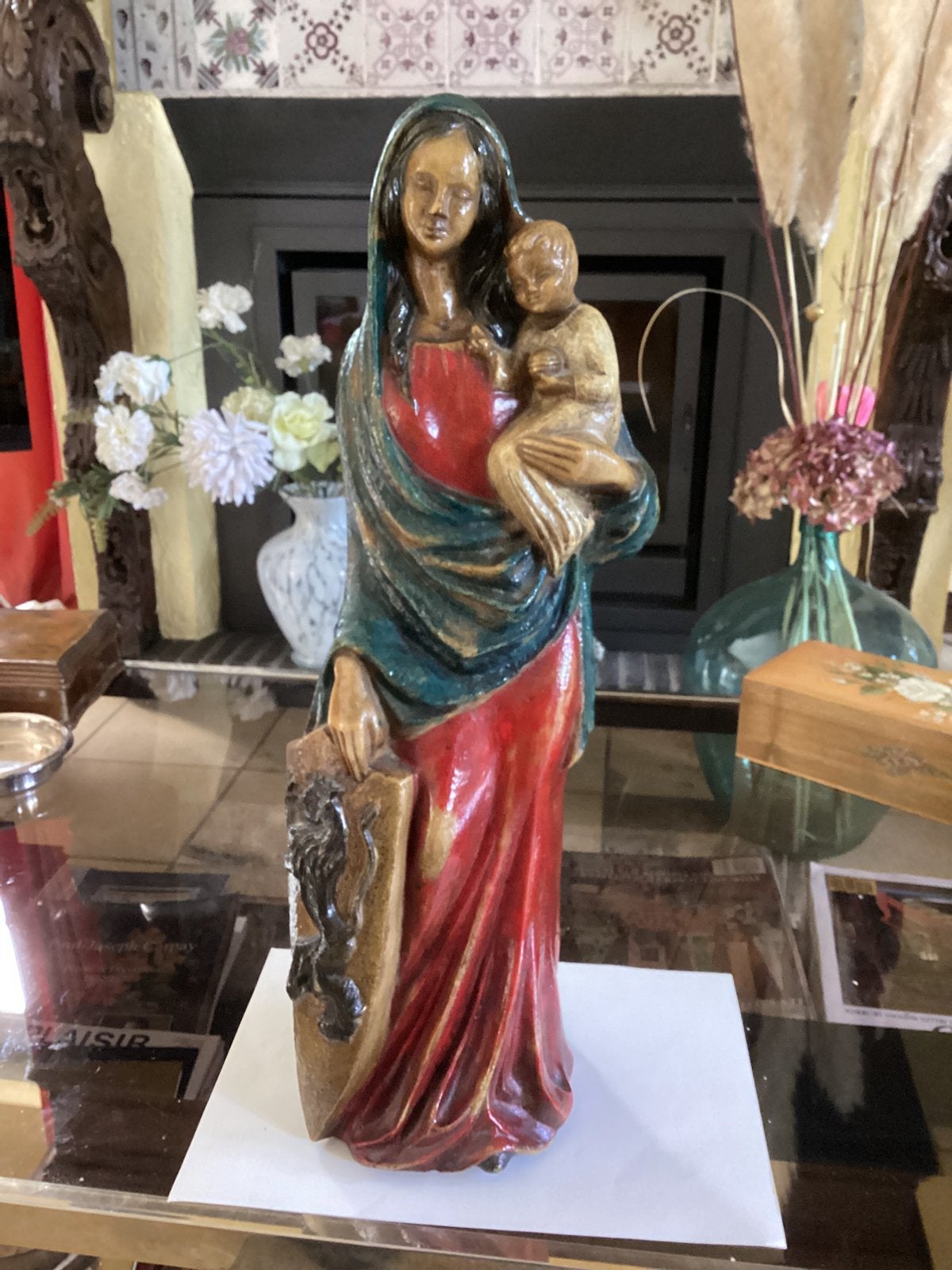 Notre Dame des Flandres en pierre polychrome., Enlèvement