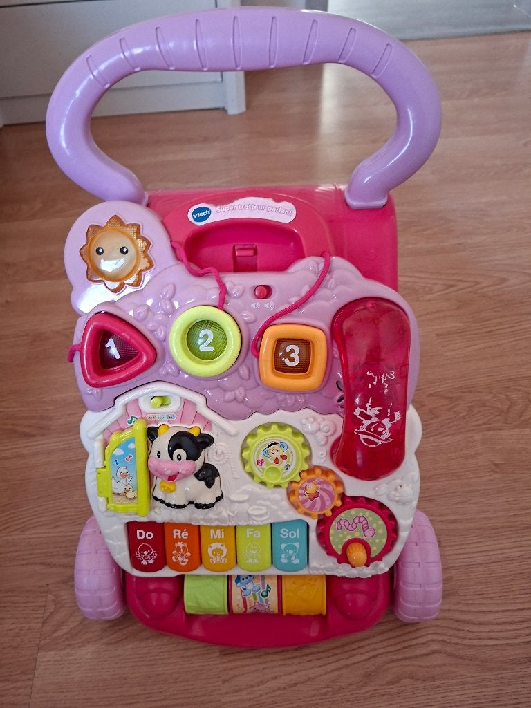 Trotteur pour bébé, Enfants & Bébés, Jouets | Jouets de bébé, Enlèvement, Utilisé, Mobile, Avec lumière