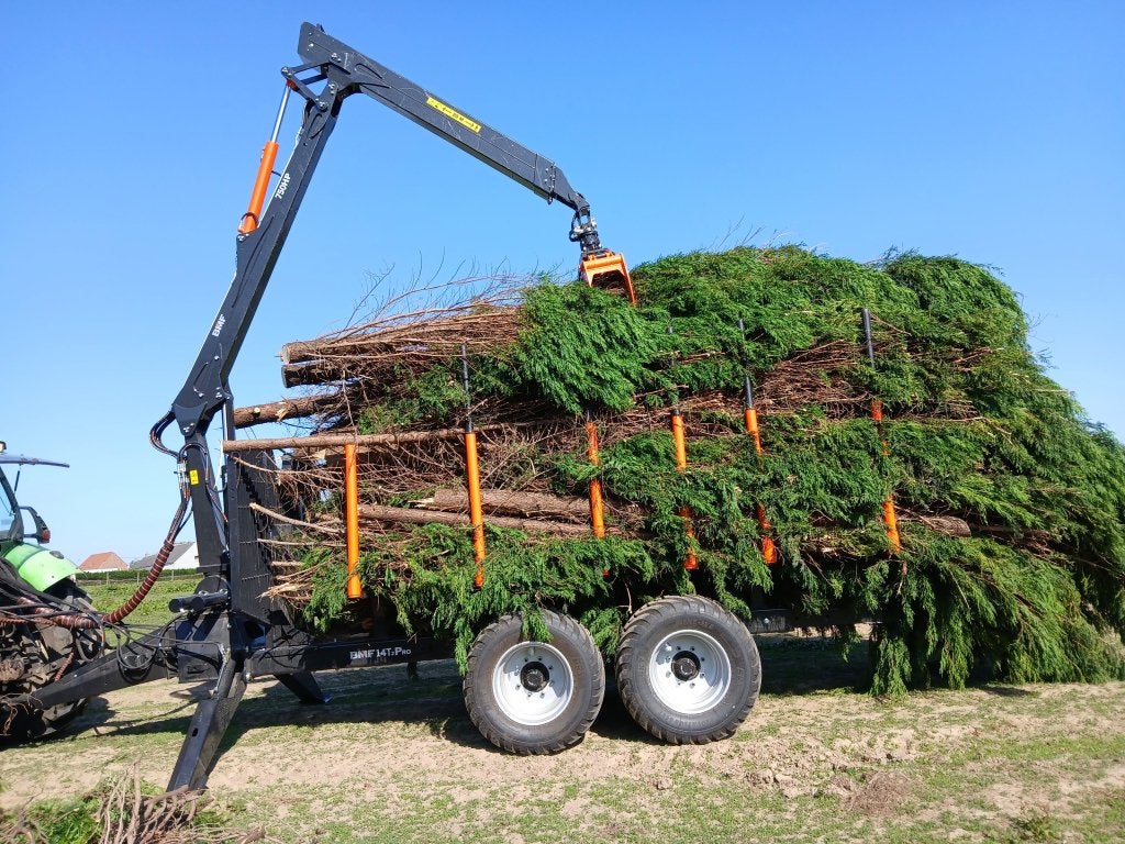 BMF 14 Tonnes bos uitrijkaar voor tractor, Ophalen