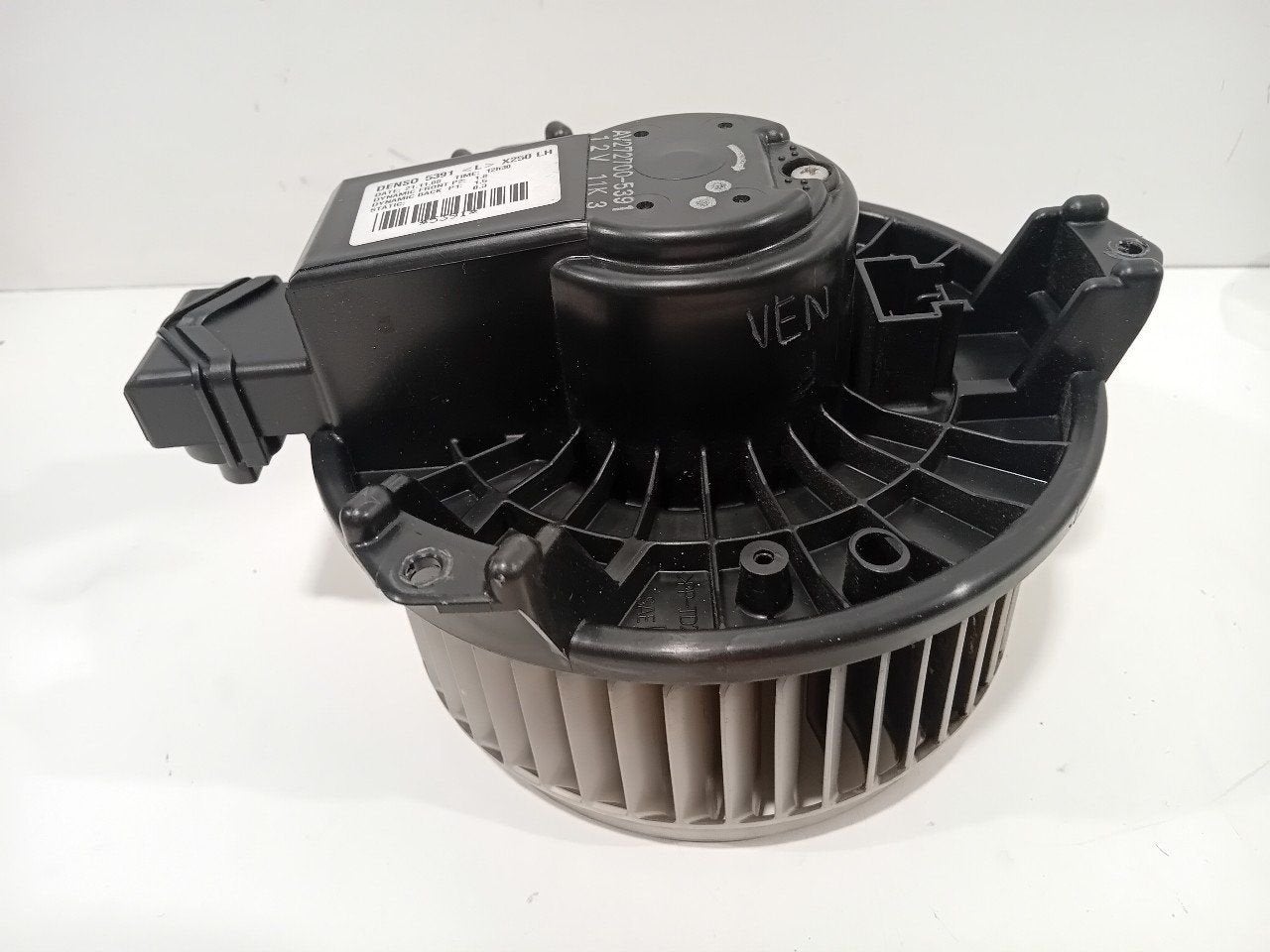 Kachel ventilator motor Jaguar XF, Onderdelen@venauto.nl, Van der Ven Autorecycling B.V., Ettenseweg 76, 4706 PB Roosendaal, The Netherlands