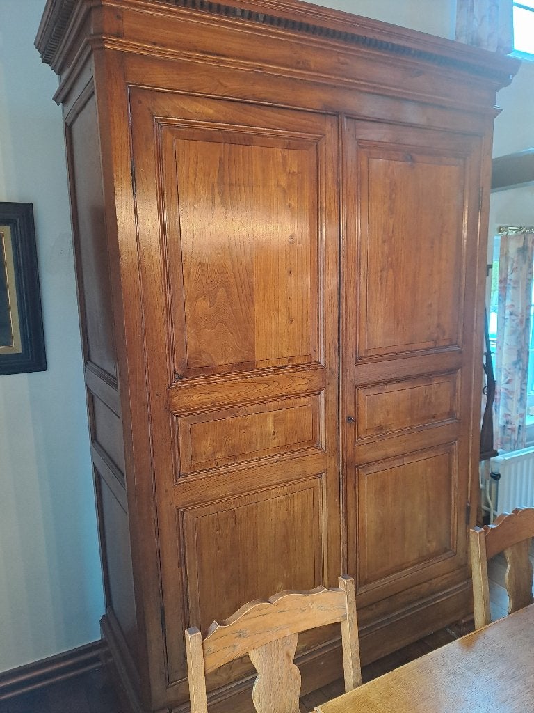 Prachtige antieke 2-deurs servieskast  – Warm hout, Ophalen