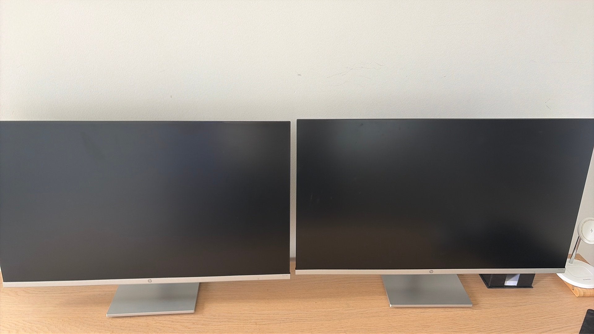 2 x HP Series 5 27'' Monitor, Computers en Software, Monitoren, Ophalen, Zo goed als nieuw, In hoogte verstelbaar