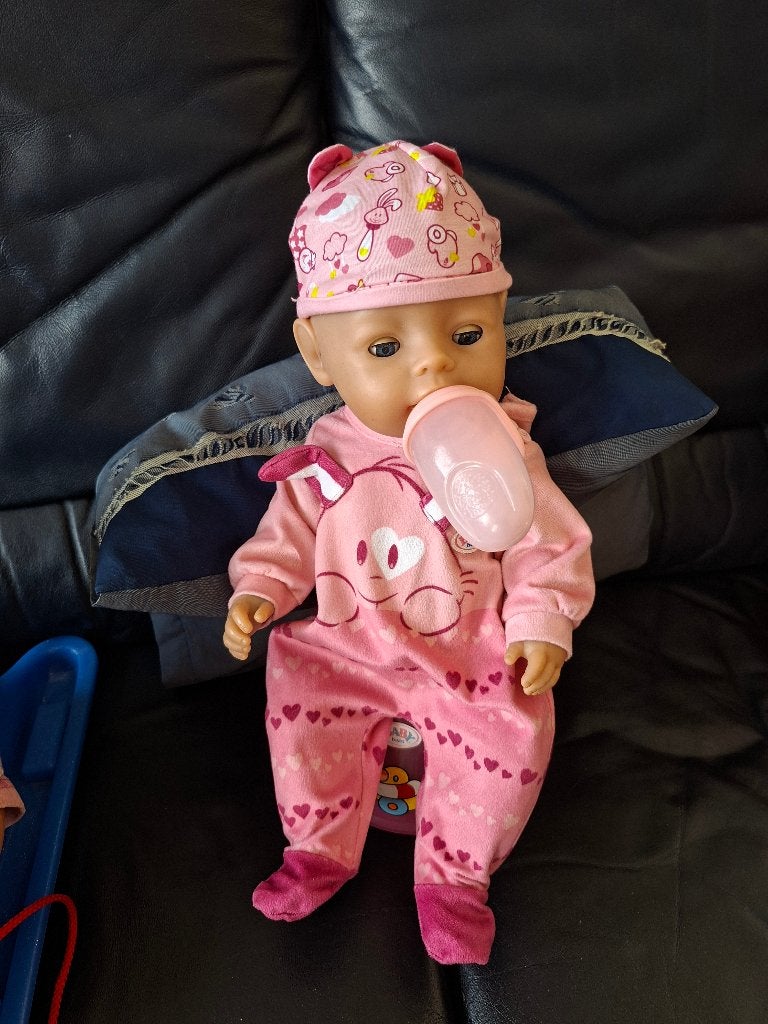 baby born pop in hele goede staat met potje, Ophalen, Zo goed als nieuw, Overige typen