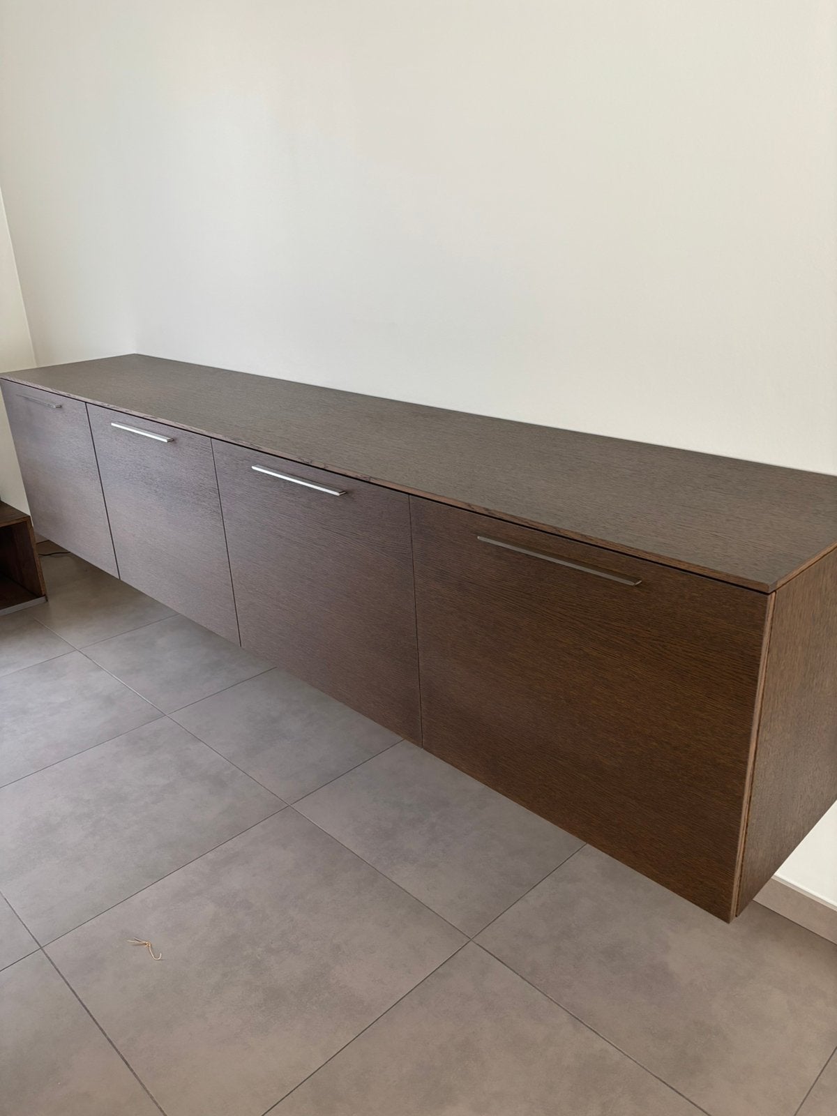 Arco Hangende dressoir top fineer eik smoke l 252/b 47/h 53, Enlèvement, Comme neuf