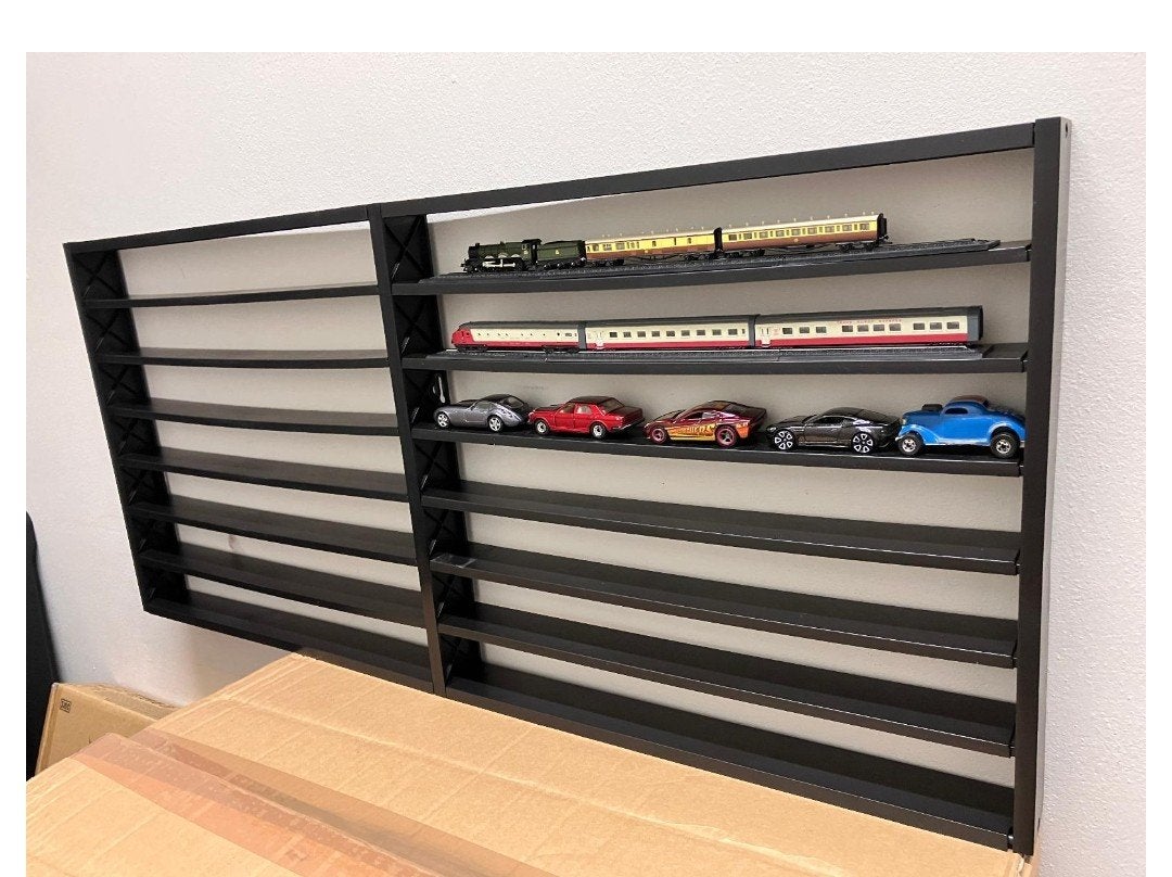 Rekje voor miniatuur auto's of treinen. Nieuw in verpakking., Ophalen of Verzenden