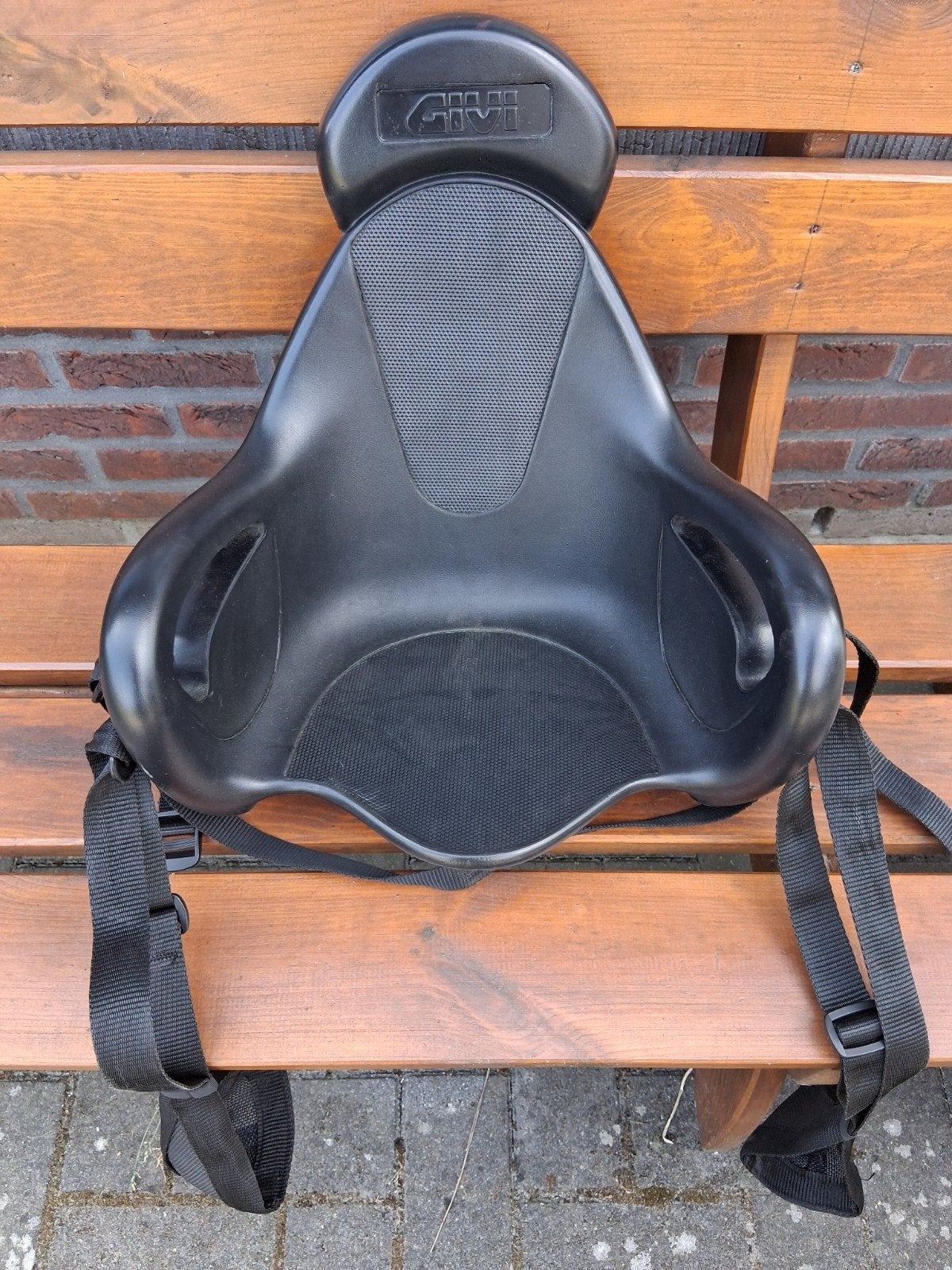 Kinderstoeltje voor scooter of motor te koop., Ophalen