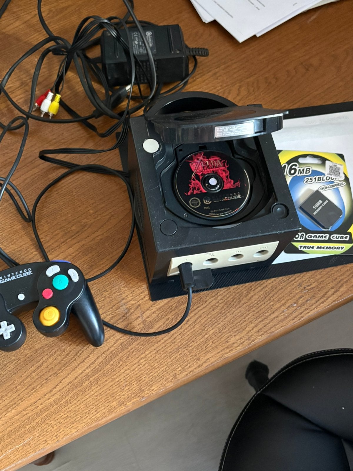 Gamecube in goede staat met spelletjes en 2 geheugenkaarten, Ophalen, Gebruikt