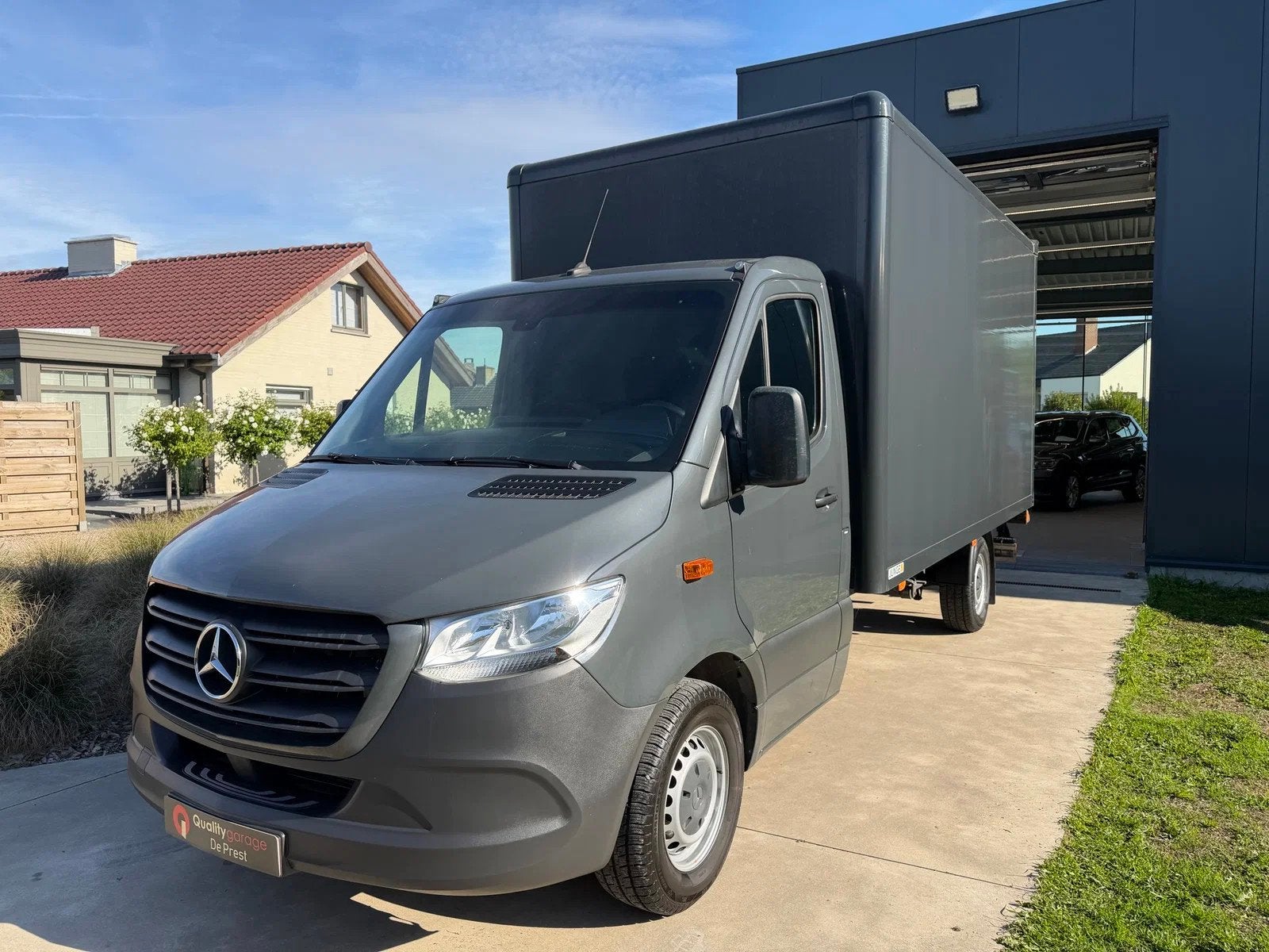 Mercedes-Benz Sprinter 316 L3 RWD KAST + LIFT AU (bj 2022), Auto's, Automaat, Stof, Gebruikt, 370 g/km