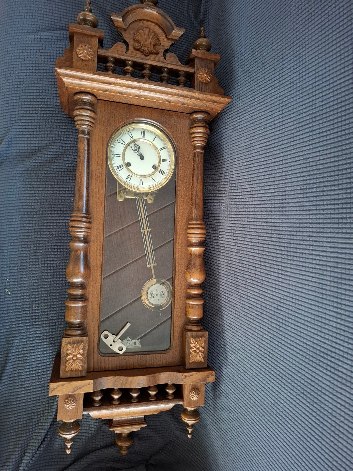 vintage houten wandklok met slinger, Antiek en Kunst, Ophalen