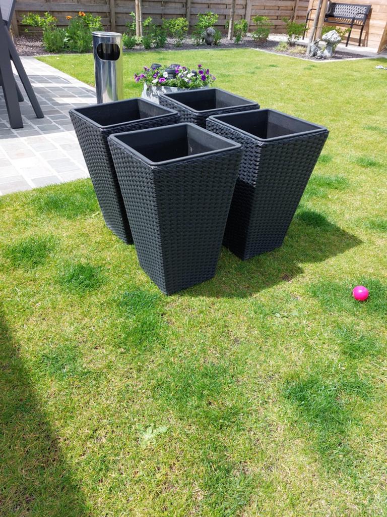 Bloembakken, Tuin en Terras, Bloembakken en Plantenbakken, Ophalen, Kunststof, Zo goed als nieuw, 60 cm of meer