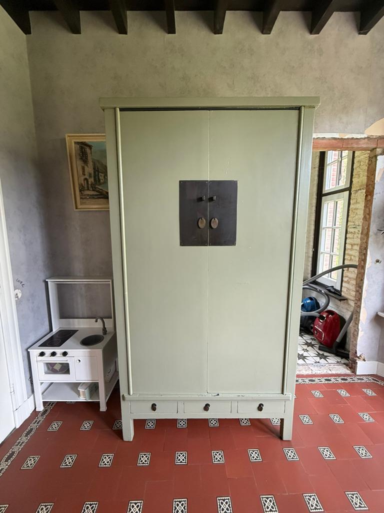 Mooie Chinese kast met roede en lades, Antiek en Kunst, Ophalen