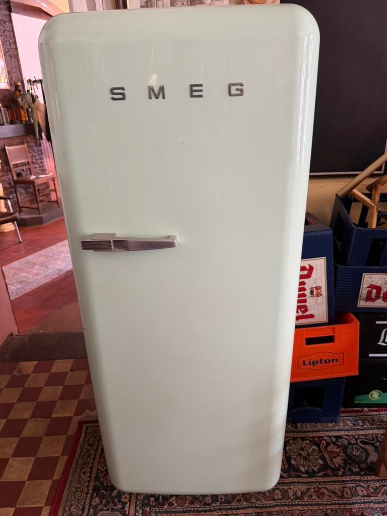 Smeg koelkast, Elektronische apparatuur, Koelkasten en IJskasten, Zo goed als nieuw, Ophalen