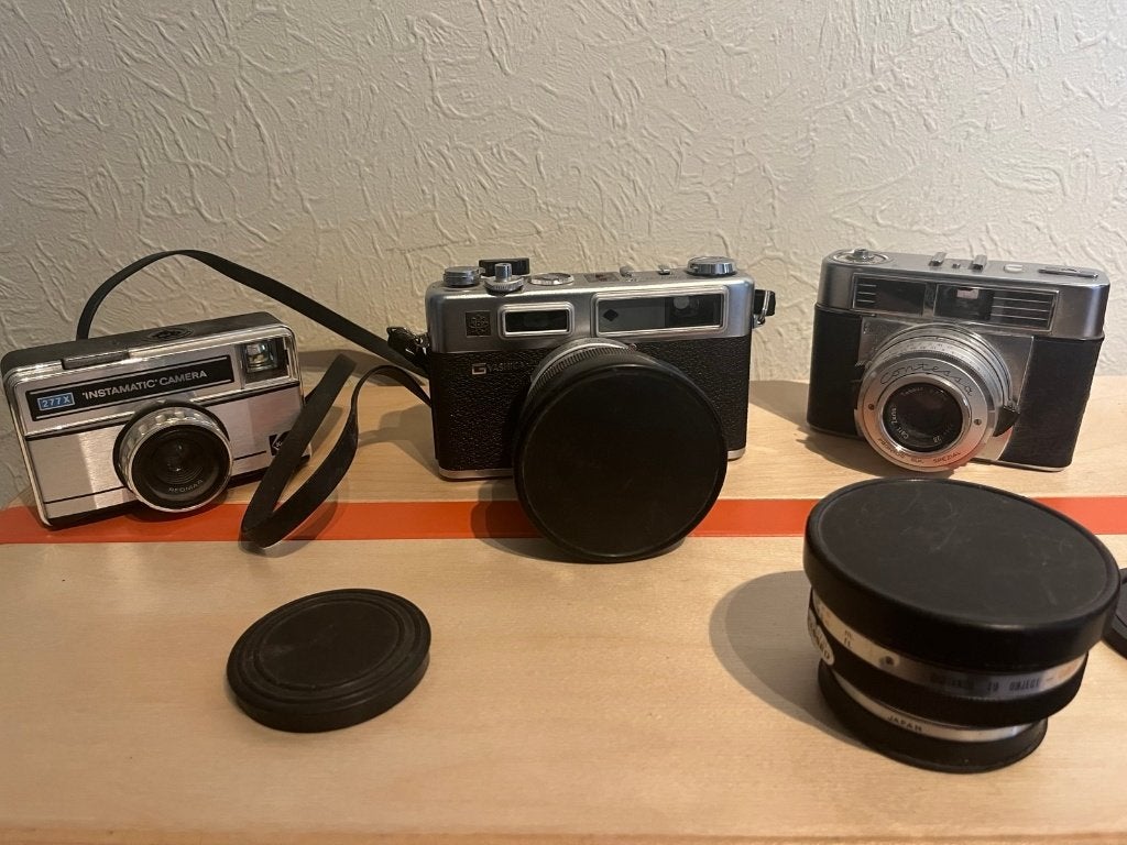 Lot vintage camera's - Yashica, Zeiss Ikon & Kodak, Enlèvement, Utilisé, Autres Marques